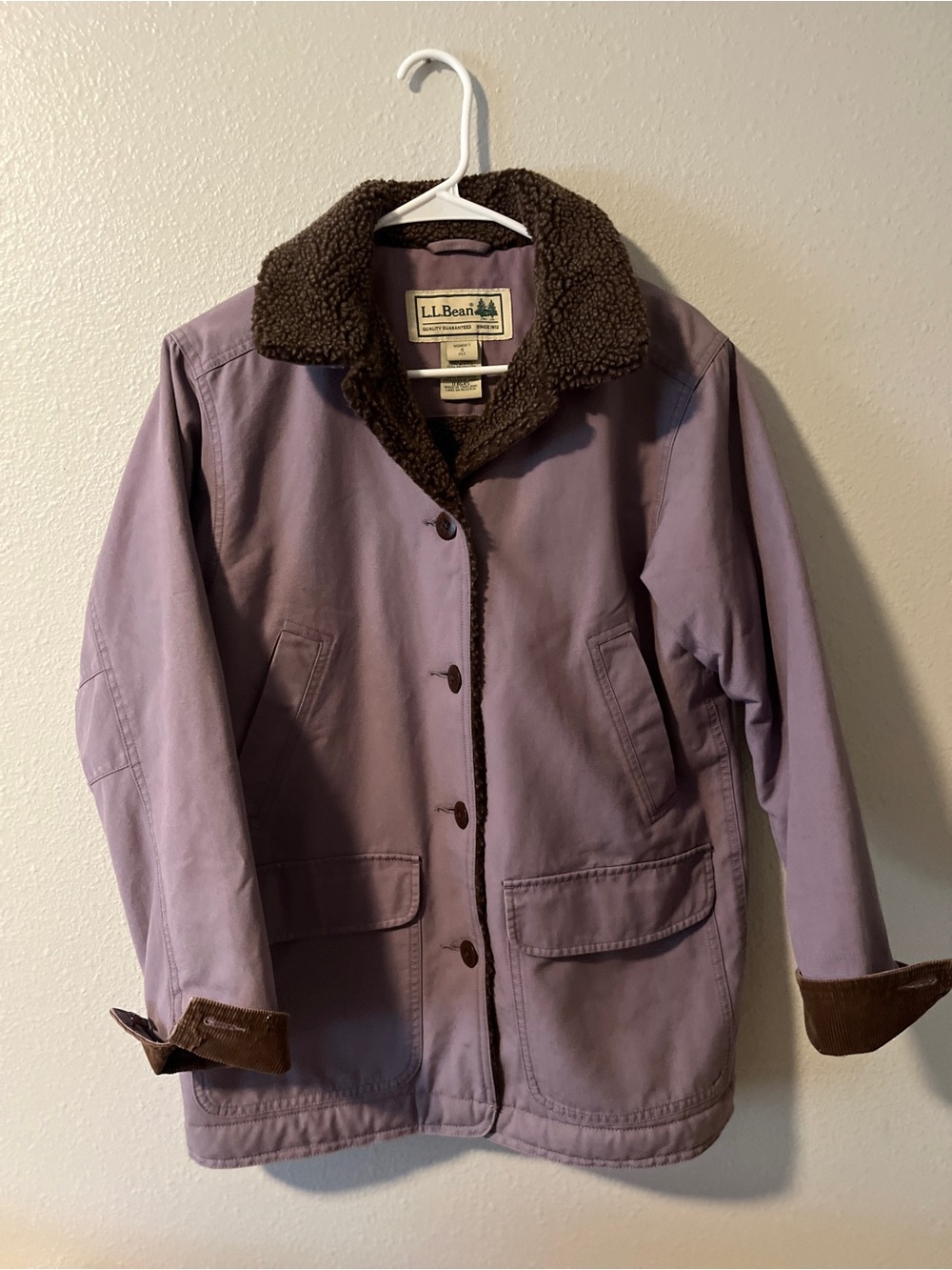 L.L. Bean Lavender barn Jacket with Brown Sherpa Lining Women's small